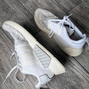 Adidas NMD R2 sneakers